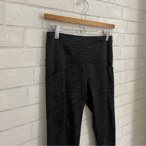 MONDETTA Black / Gray Heathered Side Pocket Leggings - Picture 3 of 12